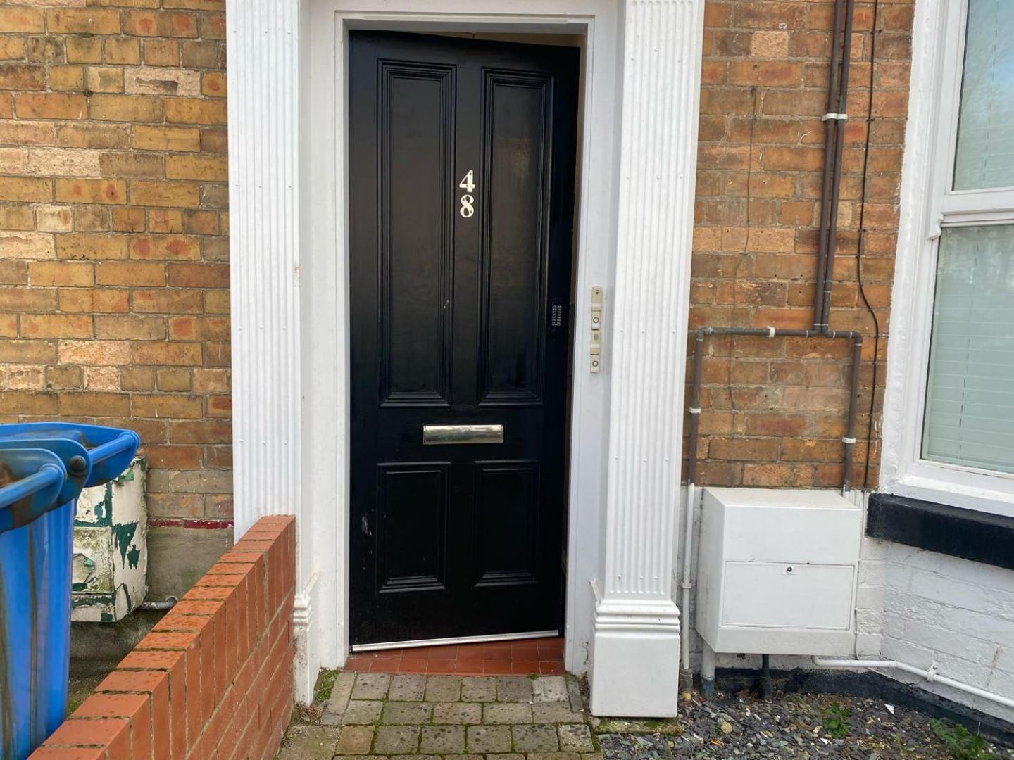 Pass The Keys Newly Renovated 2 Bedroom Apartment And Free Parking Scarborough Exterior foto